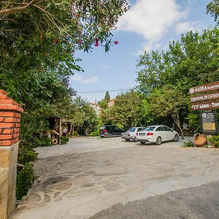 Δωμάτια σε οικογενειακή κατοικία Agora