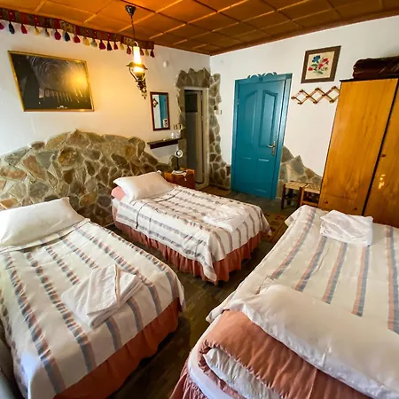 Homestay Agora Kapikiri